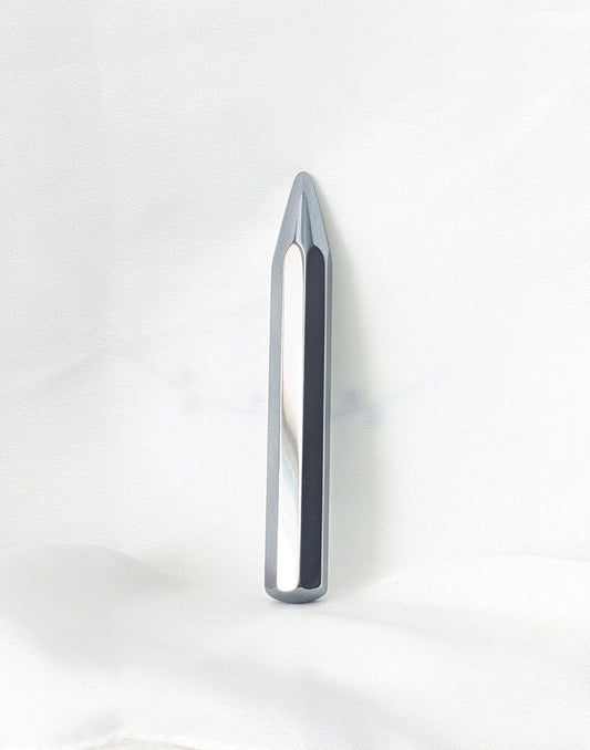 YUANWELLNESS: Faceted Terahertz tool for acupressure, massage, acupuncture, Teishin, Dashin - YUAN WELLNESS