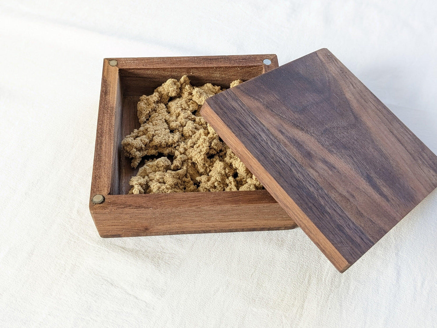 Personalized Natural Wood Box for Moxa, acupuncture, massage, aromatherapy - YUAN WELLNESS 