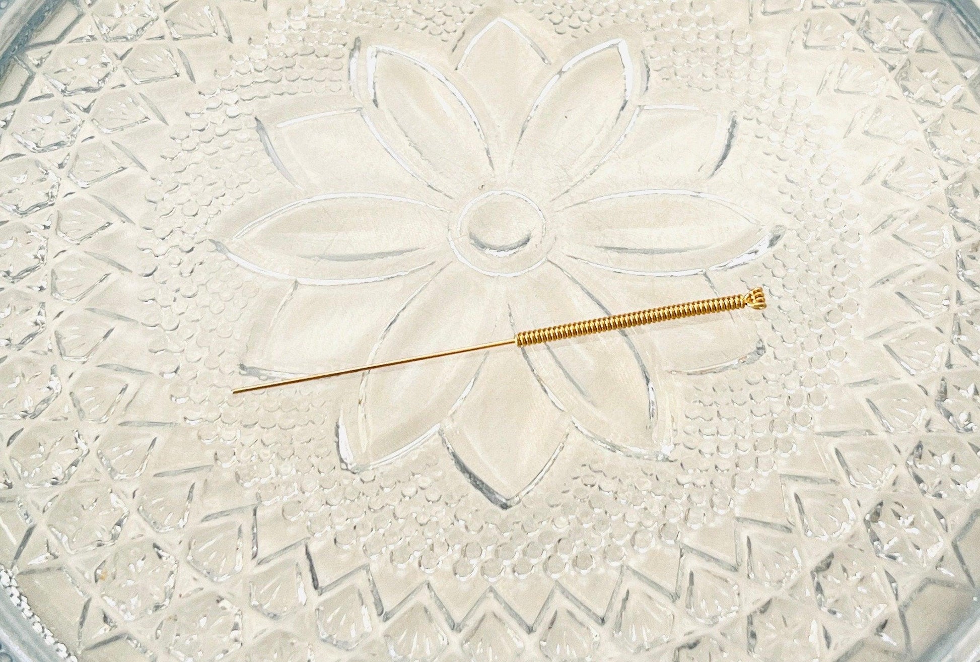 YUANWELLNESS: Custom Handmade 90% Gold Contact Needle, Teishin, Tool, for Acupuncture, Massage, Acupressure - YUAN WELLNESS 