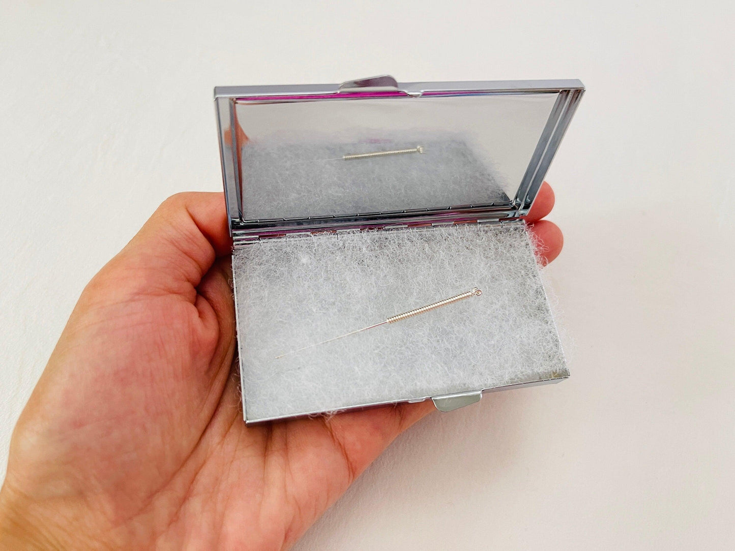 YUANWELLNESS: Storage/Carrying box for Custom Handmade Contact Needle, Teishin, Tool - YUAN WELLNESS 