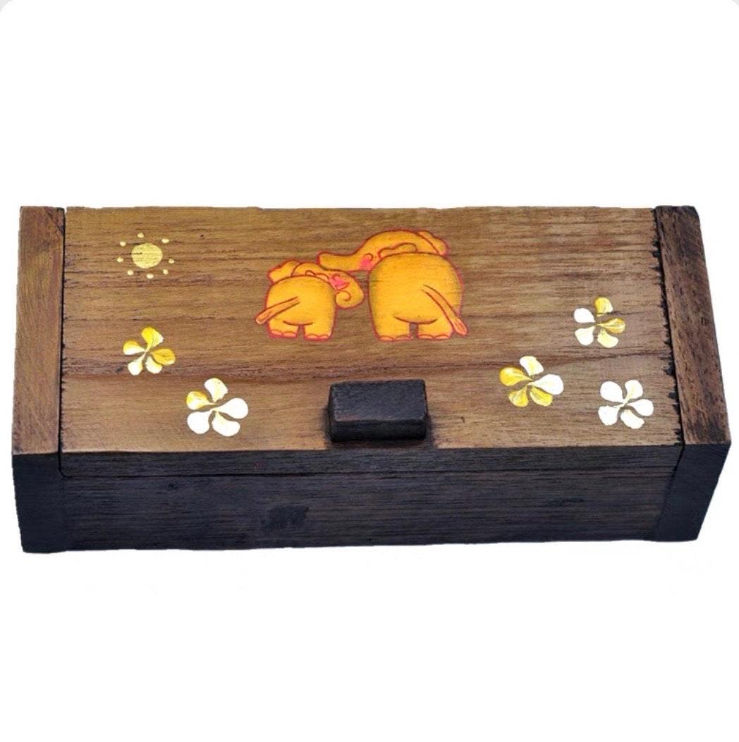 YUANWELLNESS: Handmade Teak Box for Moxa, acupuncture, massage, aromatherapy - YUAN WELLNESS 