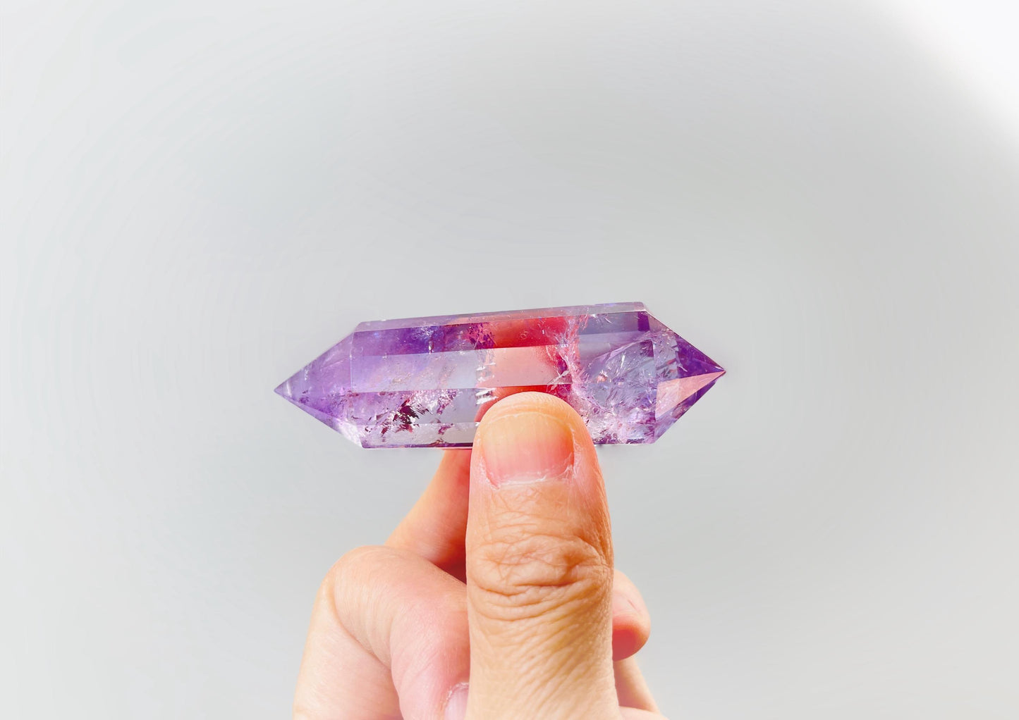 YUANWELLNESS: Natural 12-Faceted Amethyst Vogel Crystal Double-Terminated with Rainbow Inclusions – High-Frequency Crystal Piece - YUAN WELLNESS 