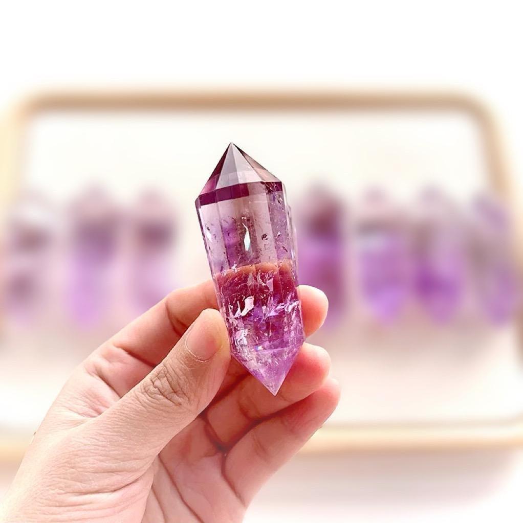 YUANWELLNESS: Natural 12-Faceted Amethyst Vogel Crystal Double-Terminated with Rainbow Inclusions – High-Frequency Crystal Piece - YUAN WELLNESS 