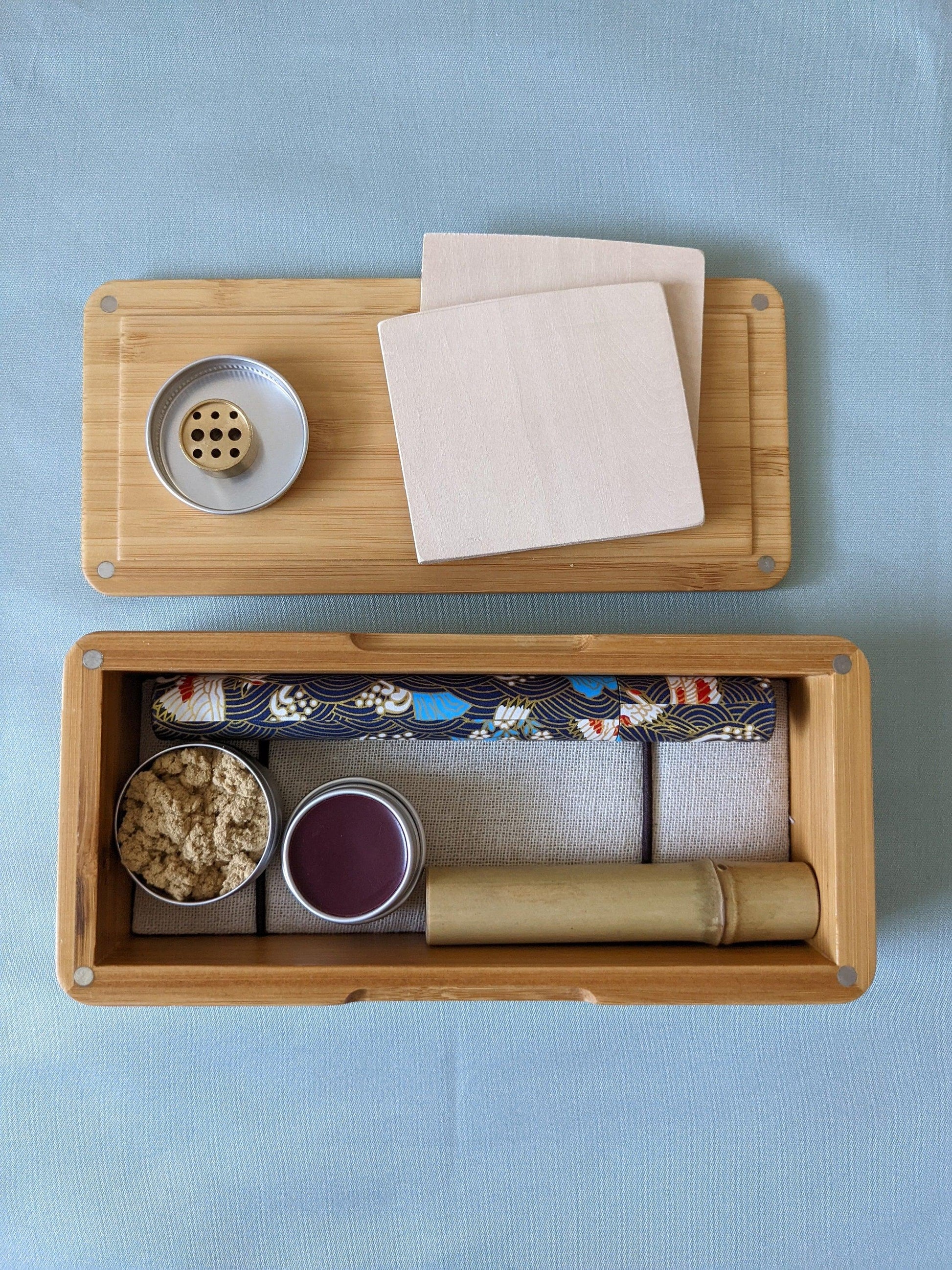 YUANWELLNESS: All-in-one Moxa Bamboo Box Kit for Moxa, acupuncture, massage, aromatherapy - YUAN WELLNESS 