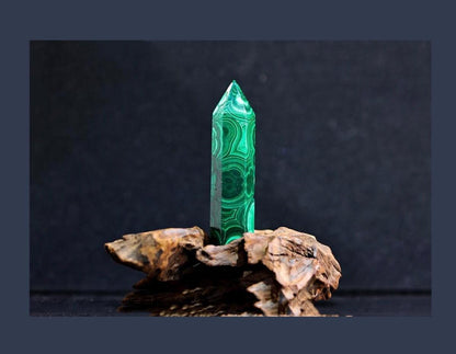 YUANWELLNESS: One Pair of Malachite Healing Points’ Sticks, Two Pieces, Healing and Meditation Stone - YUAN WELLNESS 